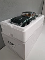 Aston Martin 1:12