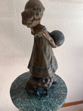 Bronzefigur