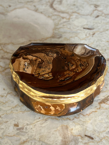 Louis Saltret, Tabatière