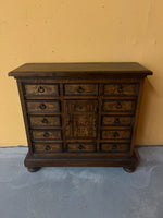 Kabinettschrank