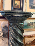 Serpentin Säule