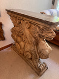Terracotta Löwen-Konsole